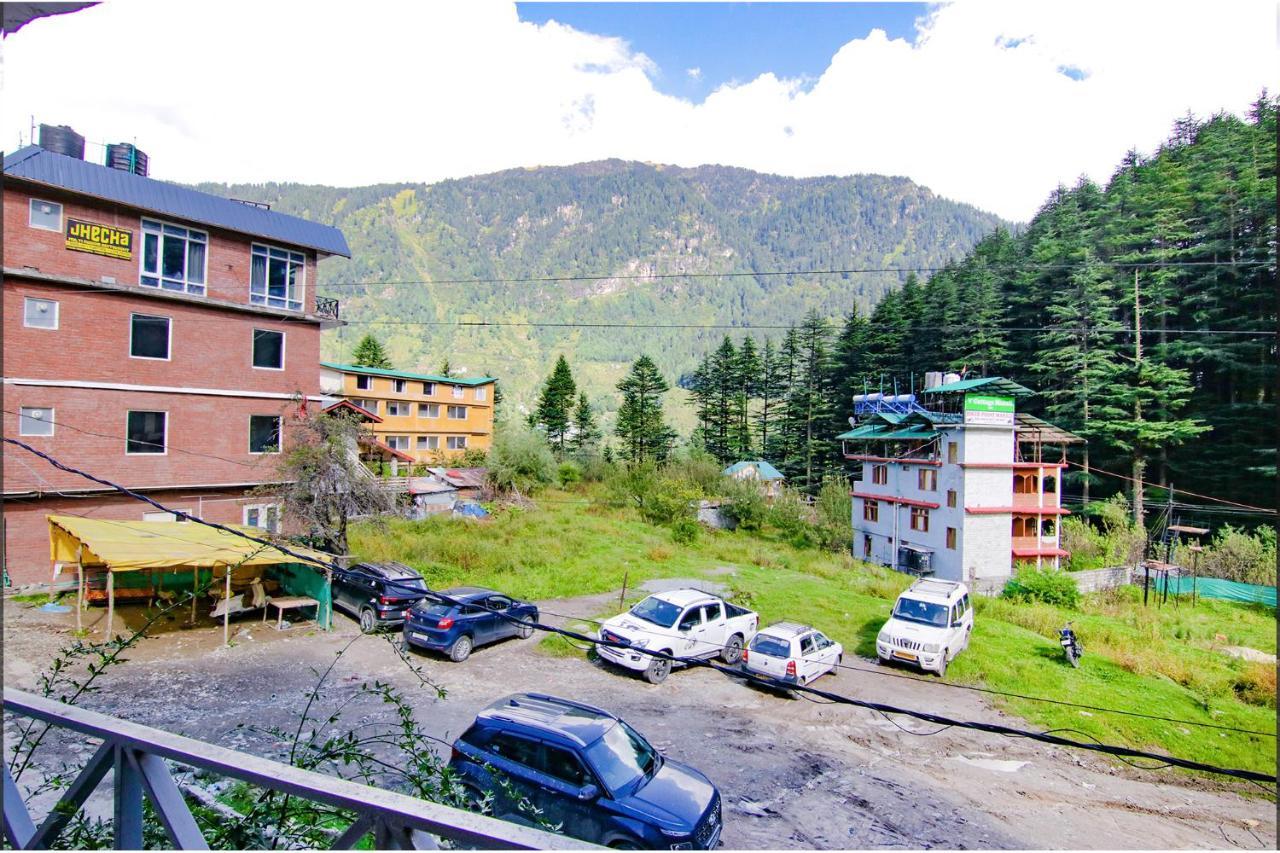 Apartment Hadimba Mountain View - Near Mall Road M 88948-44503 Manali (Himachal Pradesh)